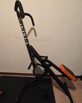 T crunch attrezzo completo petto gambe addominali 