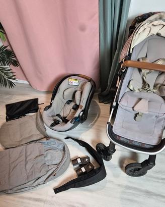 Passeggino Trio Joolz Day + accessori 