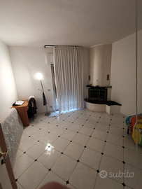 Camere singole in appartamento a studentesse