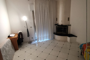 Camere singole in appartamento a studentesse