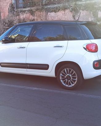 Fiat 500L cil 1600 Multijet con tetto  panoramico