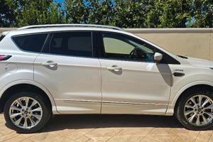 Ford kuga Vignale