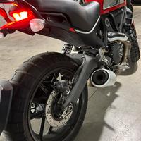 Ducati scrambler 800 RED