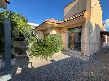 Villetta quadrifamiliare Lecce