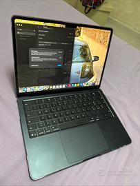 Macbook air 13” M4 2025