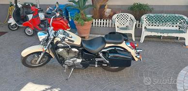 Borse rigide da 30L inclusi accessori e staffe