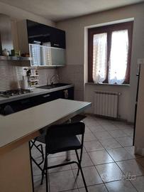 Appartamento di 90 m² con 3 locali e box auto a Ca