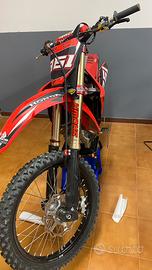 Forcelle Showa ø48 KIT-B + Piastre Gruppi Honda