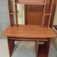 🪑 Scrivania in legno 110x60 cm – Buono stato