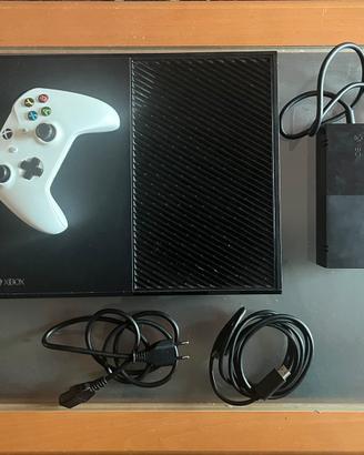Xbox One originale completa e testata