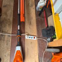 Tosasiepi professionale a batteria STIHL HLA 135K