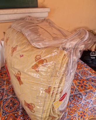 piumone e lenzuola varie per maschi e femmine 