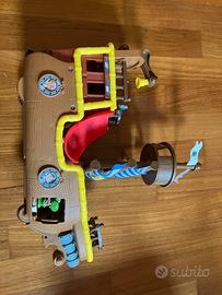 Barca di jake e i pirati dell'isola che non c'è