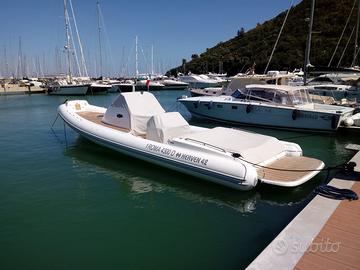 Gommone HEAVEN 42' Walk Around