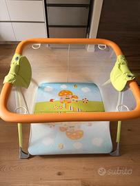 Box bambino/a Cam, con tappeto gioco imbottito