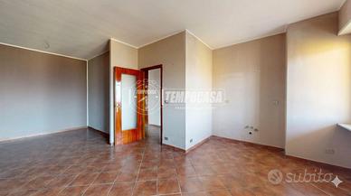 2 LOCALI! LIBERO SUBITO! PANORAMICO!