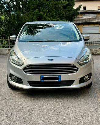 Ford S-Max 2016 disel aut. 7p - distr sostituita
