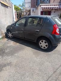 Dacia Sandero 2009