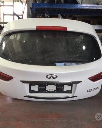 INFINITI QX70 anno 2016