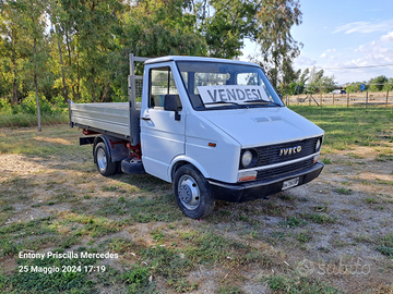 Iveco daily 35-10 ribaltabile trilaterale perfetto