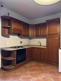 Cucina ad L completa