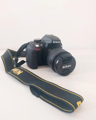 Nikon D3300 - Kit completo - Pari al nuovo
