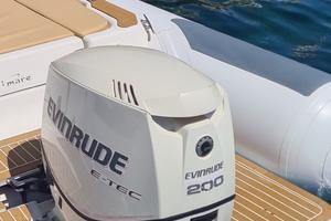Fuoribordo Evinrude e tec 200cv