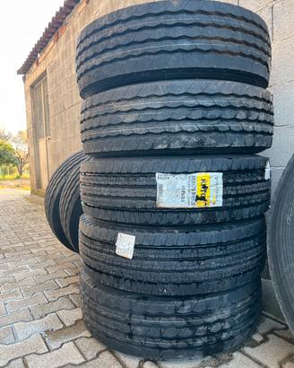 Gomme 265/70 R 19.5