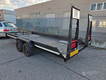 carrello uso proprio trasporto veicoli