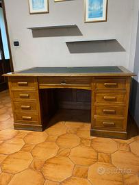 Scrivania Ministeriale Antica Da Centro