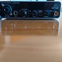  Interfaccia audio Behringer UMC22 U-PHORIA