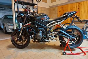 Triumph Street Triple 765 Rs 2017