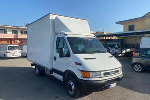 Iveco daily 35c13 cassone in lega 01