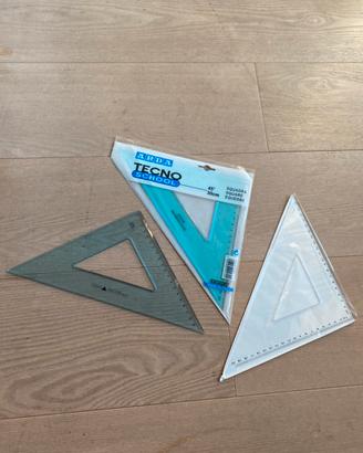 Set 3 squadre isoscele in plastica per disegno