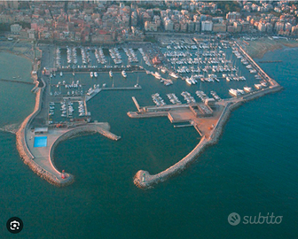 Posto Barca Nettuno 15 mt e Magazzino su Banc.Est