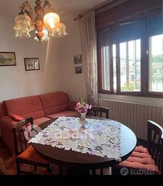 tavolo tondo allungabile  per 6 persone 