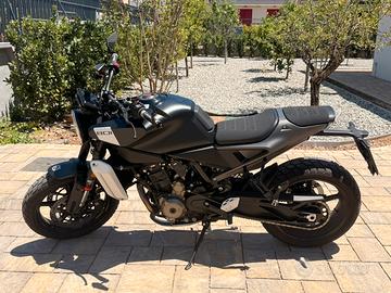 Husqvarna Svartpilen 801 L - 2025