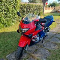 Moto cbr 600 epoca FMI