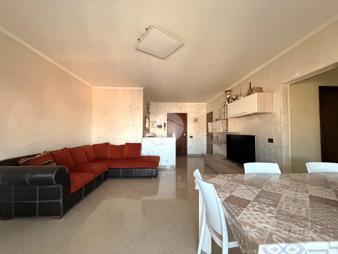 3 LOCALI A NICHELINO - Vista 2