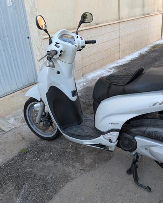 Honda sh 300