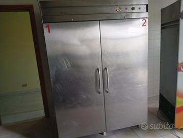 frigorifero in acciaio inox