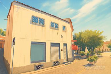 Locale commerciale a Orosei su via principale