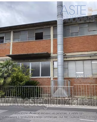 Capannone Industriale Massa e Cozzile [A4266623]