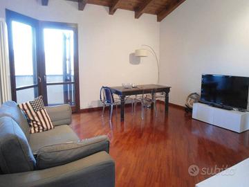 Attico / Mansarda di 90 m² con 3 locali e box auto