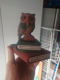 ferma libro gufo