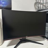 Monitor AOC 24 pollici curvo 144hz