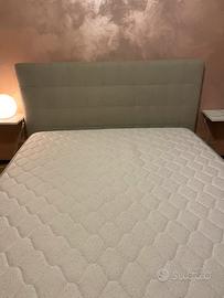 Letto con contenitore color tortora