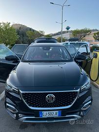 Mg ehs plug-in allestimento exlusive