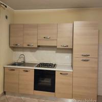 Cucina lineare rovere chiaro