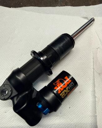 FOX DHX2 Factory 230x65 – Da revisionare anno 2024
